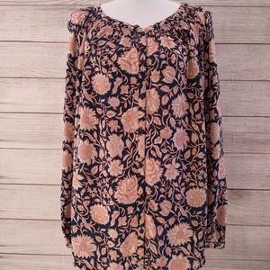 Lucky Brand top, size Large in excellent condition
